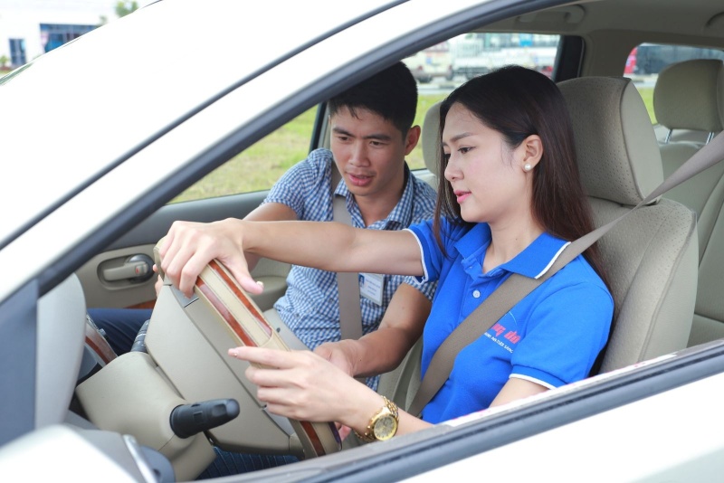 Học lái xe tại Bình Thới bao đậu giá bao nhiêu
