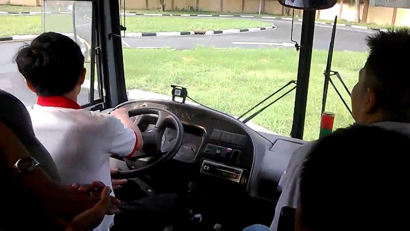Nên học bằng B hay bằng C