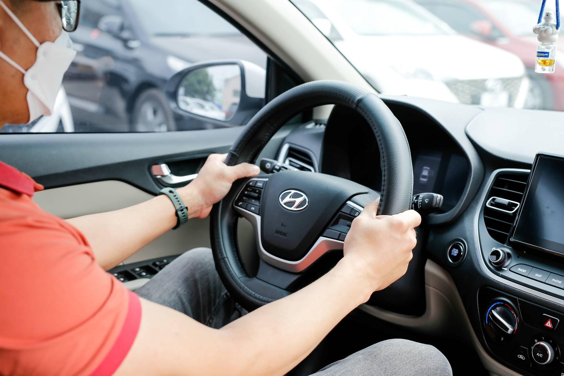 Đề thi thử lý thuyết bằng lái xe B2 mới nhất