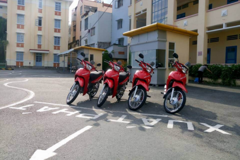 Xe máy các thí sinh để tập và thi thực hành