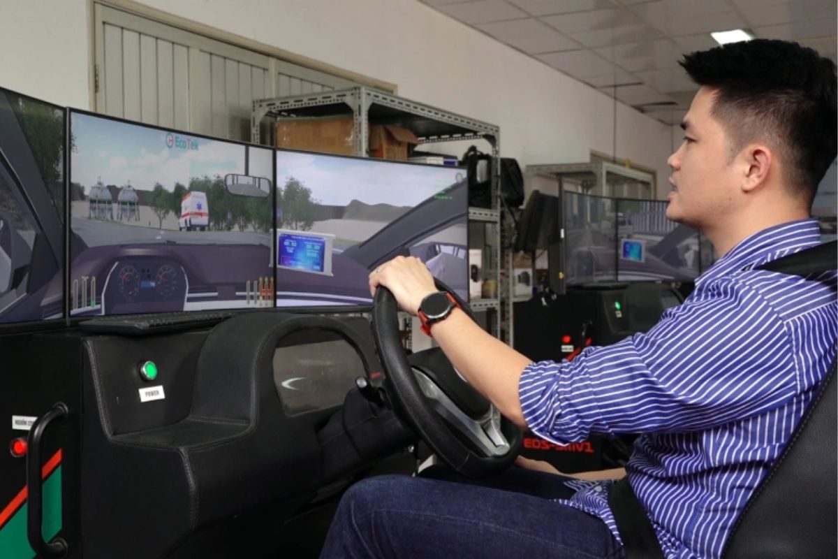 Ai nên học bằng B số sàn?